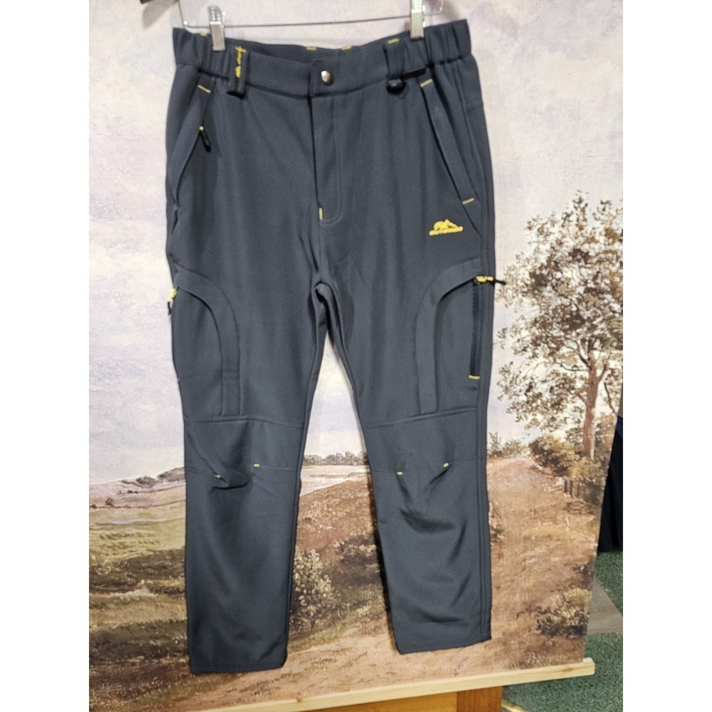 Men's Fleece Lined Winter Pants Waterproof Multiple Pockets Outdoor Warm Pants